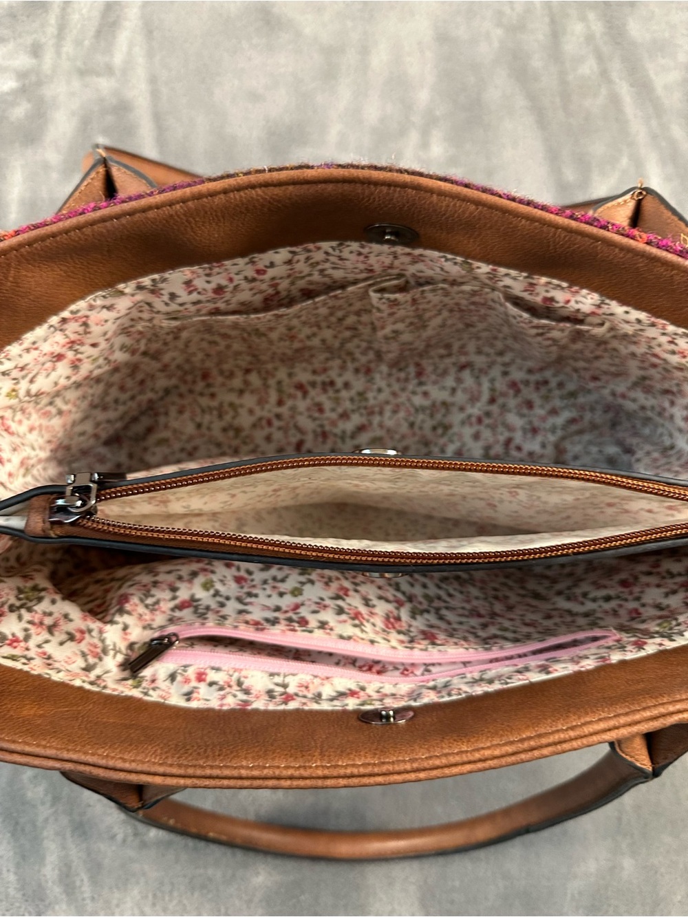 Harris Tweed Wool Handbag- Pink & Brown - Picture 5 of 8
